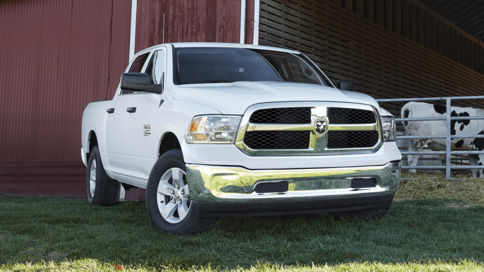 Ram1500 Front Right Exterior White